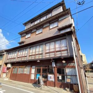 277217315_365915881922701_9191